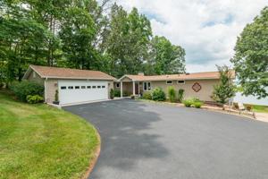 302 Deer Creek DR