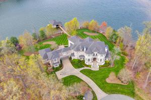 350 Mountain Vista DR