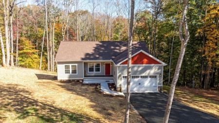 93 Leeward DR