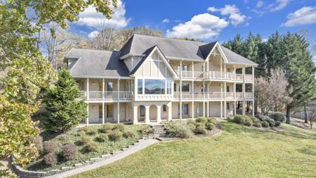 6641 Horseshoe Bend RD