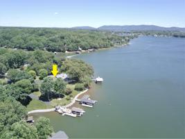406 BLUEWATER DR