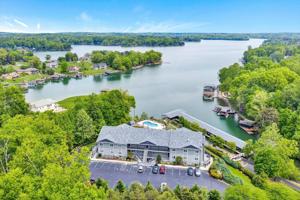 200 Bay Shore DR