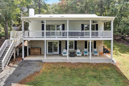110 Sherwood DR