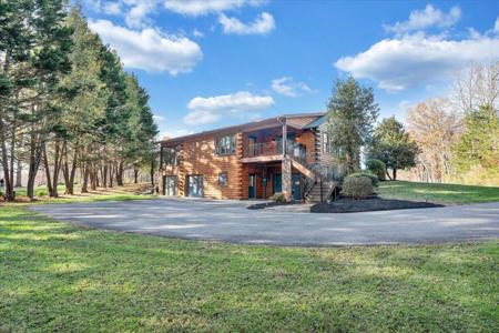 30 Rhonda DR