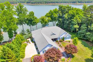 58 Dalton LN