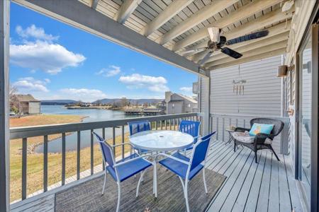 75 Dockside CIR