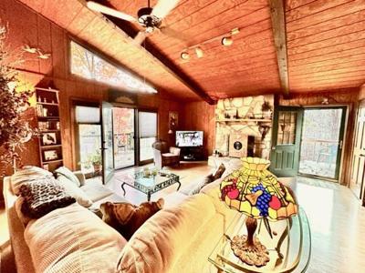822 Cedar Key LN