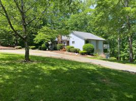 447 Moonriver LN