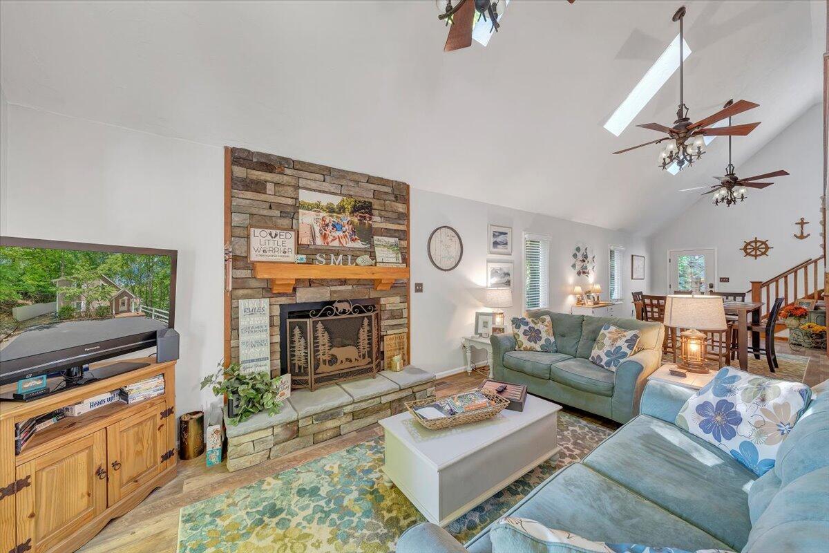 Image 2: Great Room