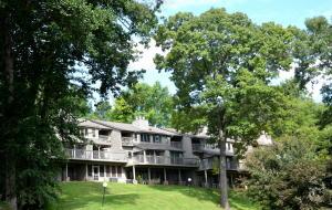 219 Shoreline Marina CIR Unit #121