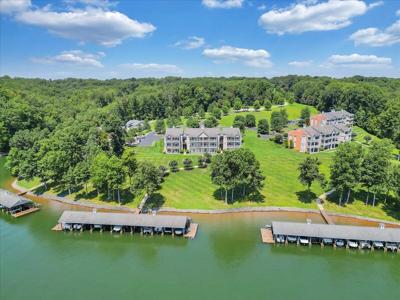 335 S Pointe Shore DR