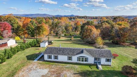 381 Browns Point DR