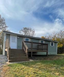 706 High Point RD