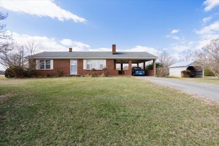 2811 Isle Of Pines DR