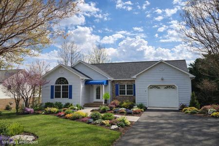 141 Chestnut Creek DR