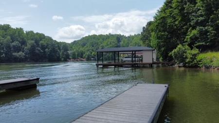 Lot 17 Lake Pointe TRL