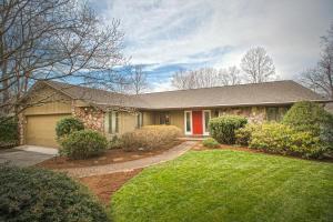 526 Anchor DR