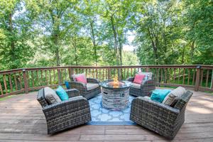 1205 Idlewood RD