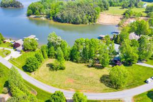 Lot 4 Three Point Isle DR