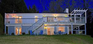 323 Mariners Cove DR