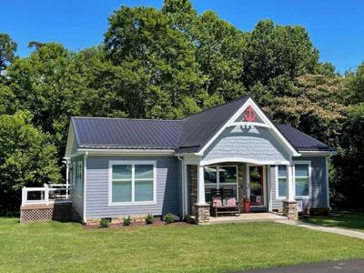 300 Belle Isle DR