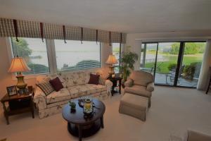 75 WOODBRIDGE CIR Unit #1113