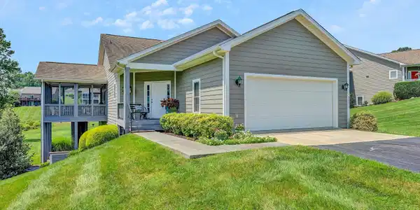 1229 Our Cove RD