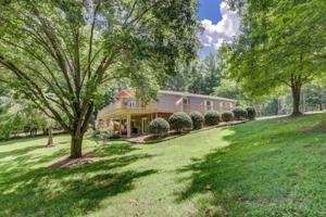 101 Mill Lake RD