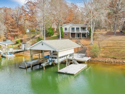 160 Sunny Cove DR