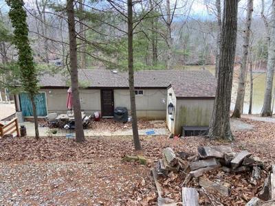 1096 Chumbley Point CT