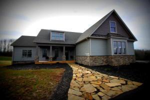 215 Bermuda DR