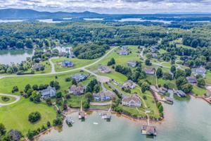 Lot 16 North Pointe LN