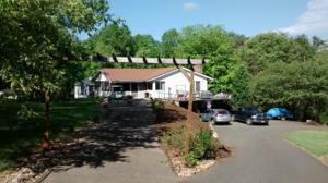 325 Plantation DR