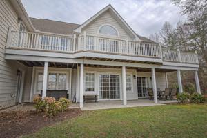 180 North Pointe LN