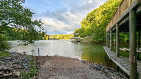 Lot 10 Cathedral Oaks LN