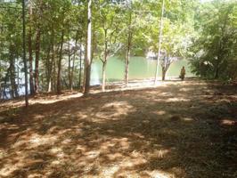 LOT 28 LAKE EDGE DR