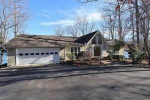 145 Leeward DR