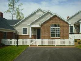 129 VILLAGE GREEN DR Unit #9