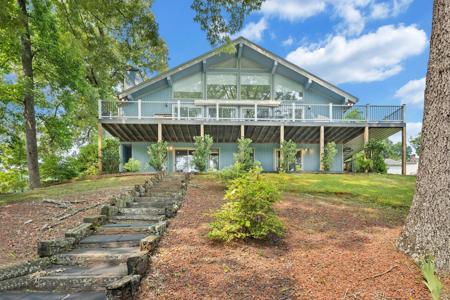 29 Crescent LN