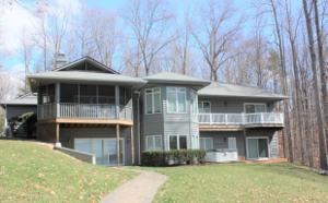 61 Lake Forest TER