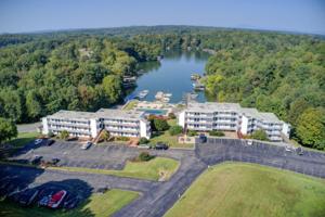 1085 BLUEWATER DR Unit #218