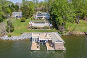 228 Pine Knob CIR