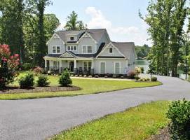 400 Baywood DR