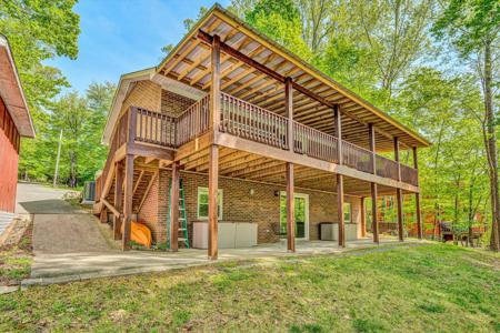 14 Kamp Branch RD