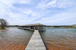 25 CLUBHOUSE TOWER CIR Unit #707
