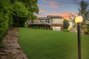4845 Barton DR
