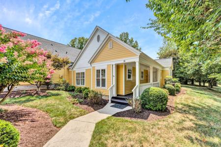 12 Golf Villa DR