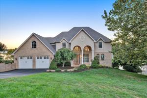 250 Sunset Pointe DR