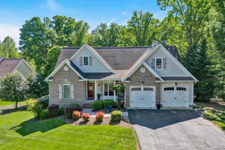 77 Sunview CIR