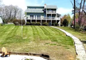 70 Windtree DR